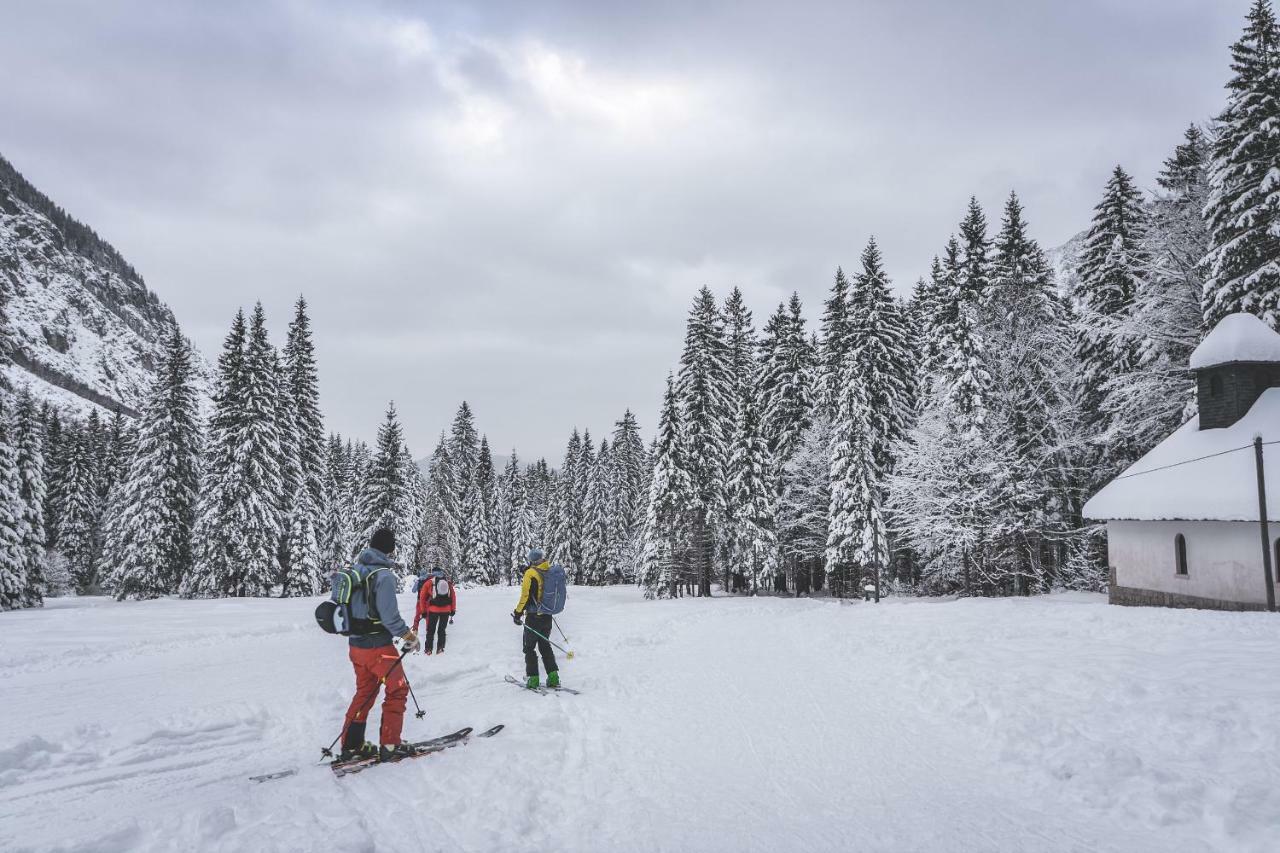 Klass 210 クランスカゴーラ エクステリア 写真